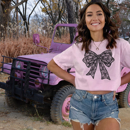 COQUETTE LACE BOW TEE